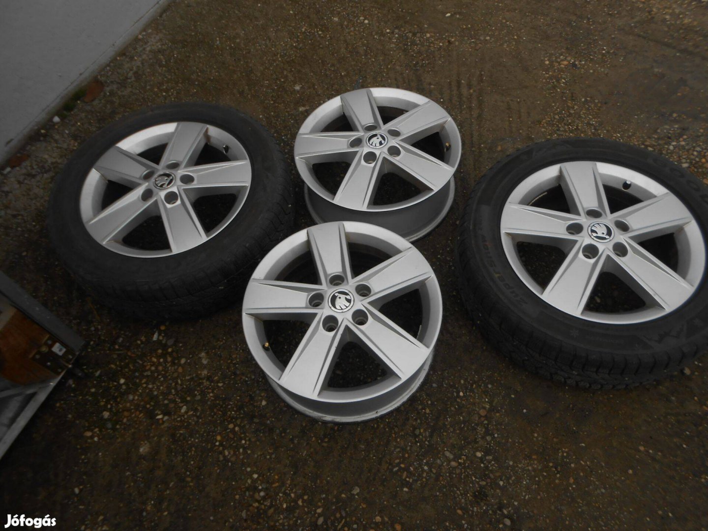 5x112 gyári Skoda 16" alufelni 16 coll