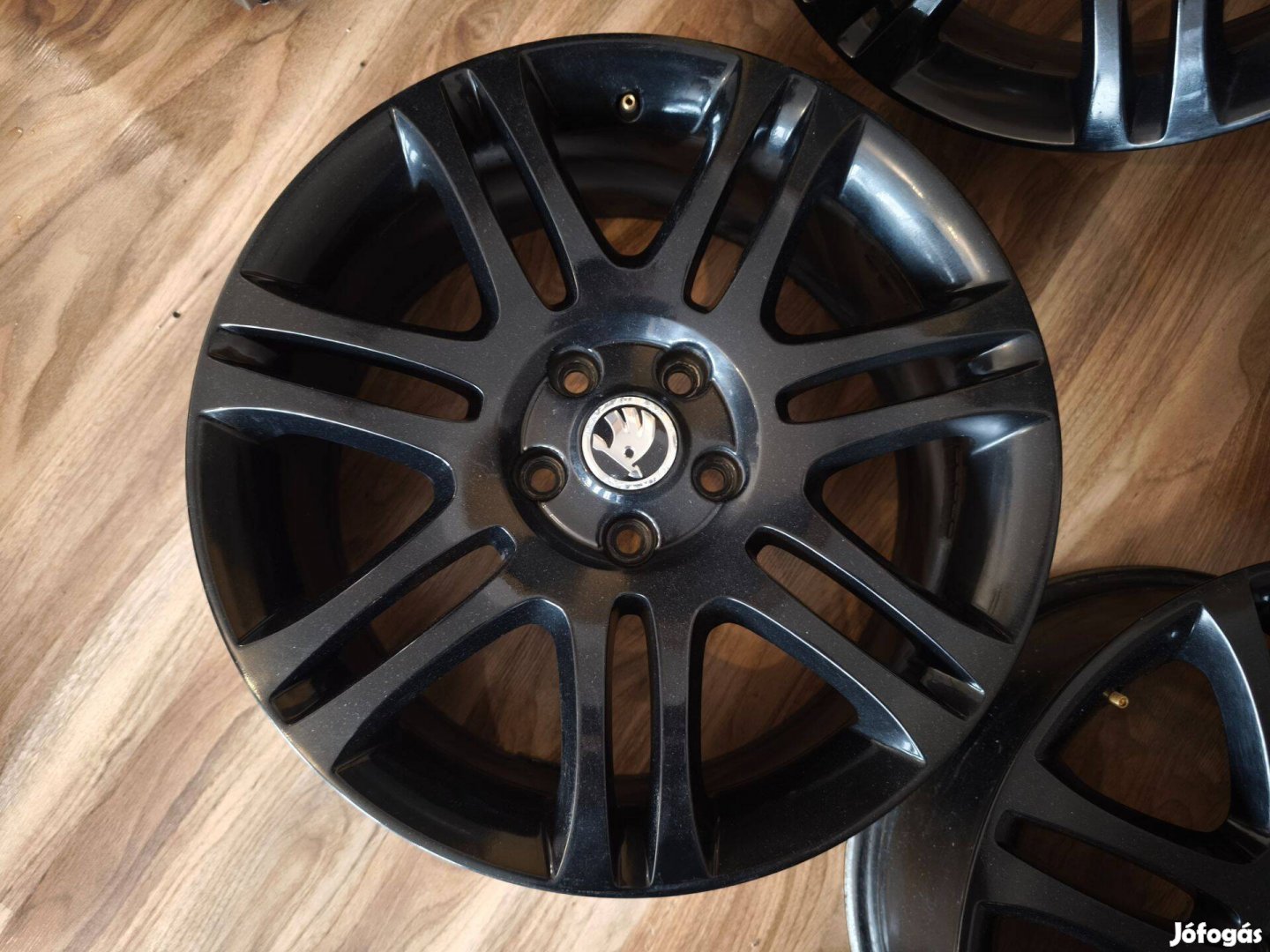 5x112 gyári Skoda Themisto 18" szett