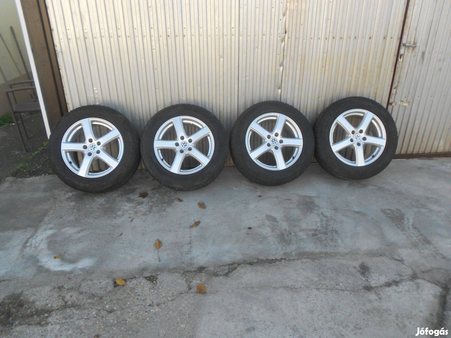 5x112 gyári Volkswagen 17" alufelni téli gumival 17 coll