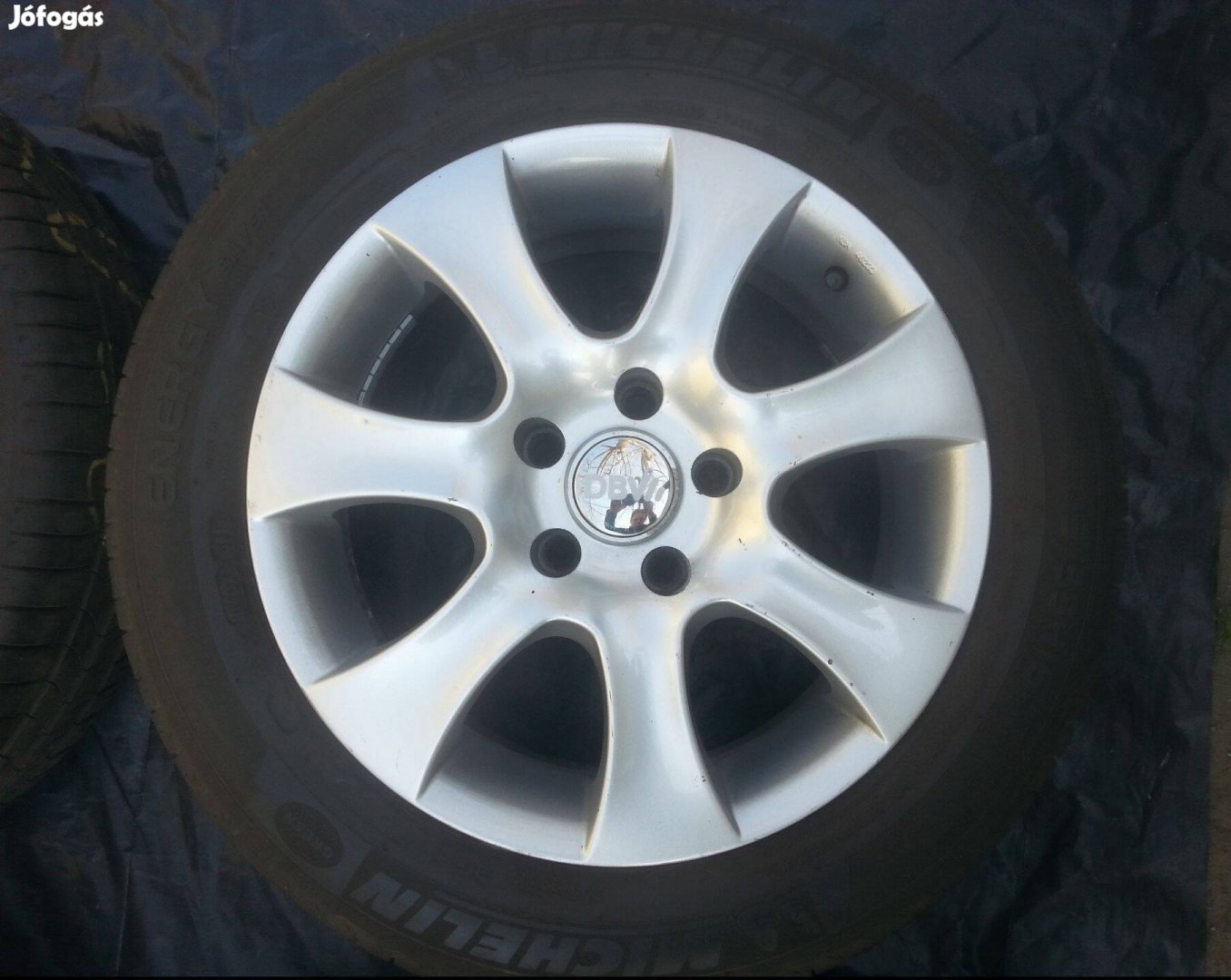 5x112 lyukosztásu DBV alufelni 205/55R16 Michelin nyári gumival