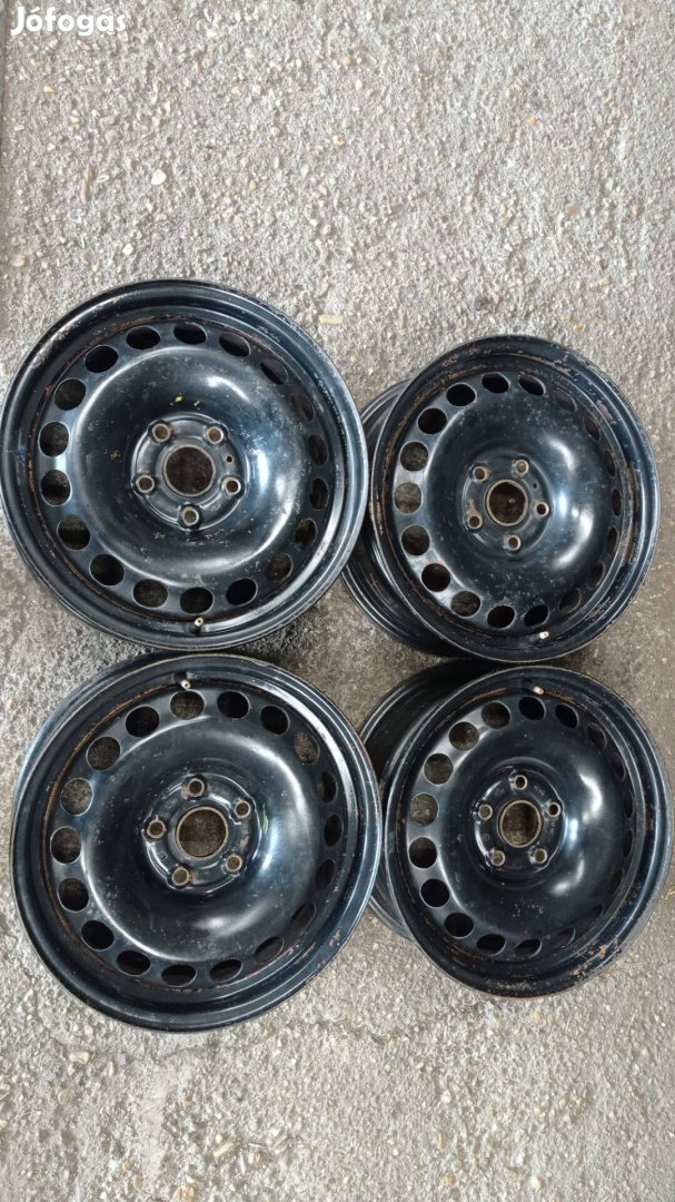 5x112 lyukosztású használt 16 colos Gyári Volkswagen acél felni garnit