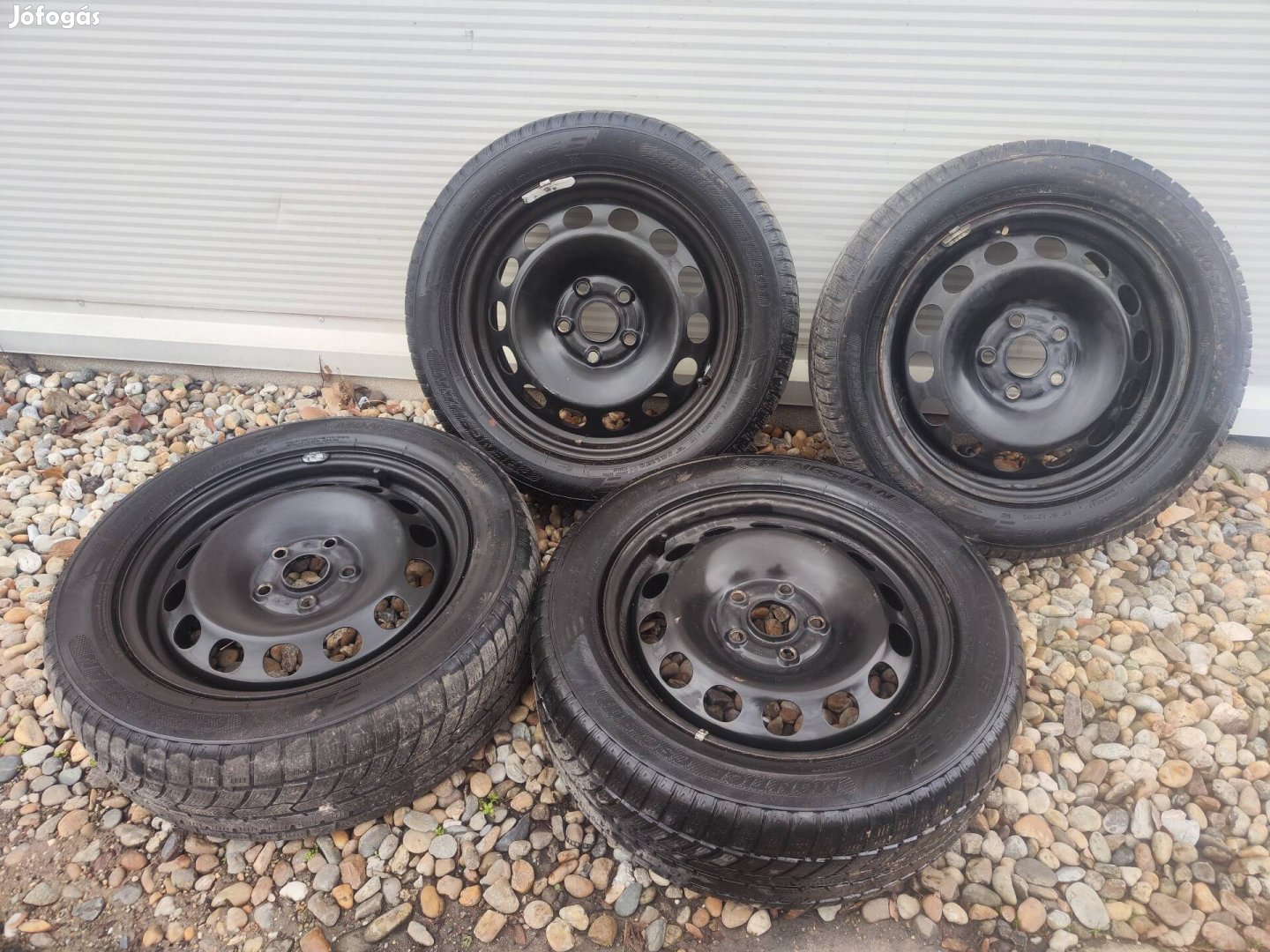 5x112 r16 alufelni újszerű Dunlop 205/55R16 téli gumikkal