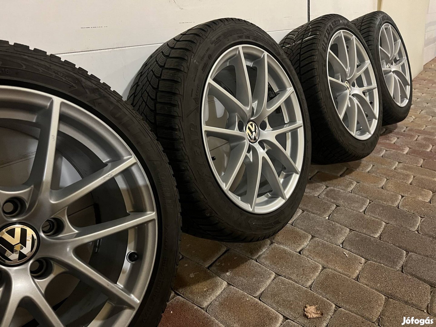 5x112 r17 gyari VW alufelni es 235/45 r17 Goodyear téligumi