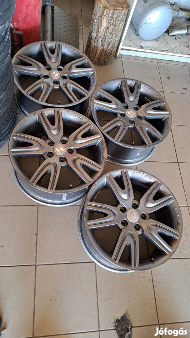 5x112 r18 Seat alufelni+gumik