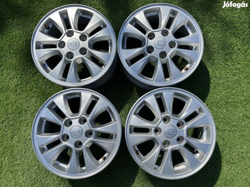 5x114.3 15" Hyundai gyári alufelni 6Jx15h2 ET41