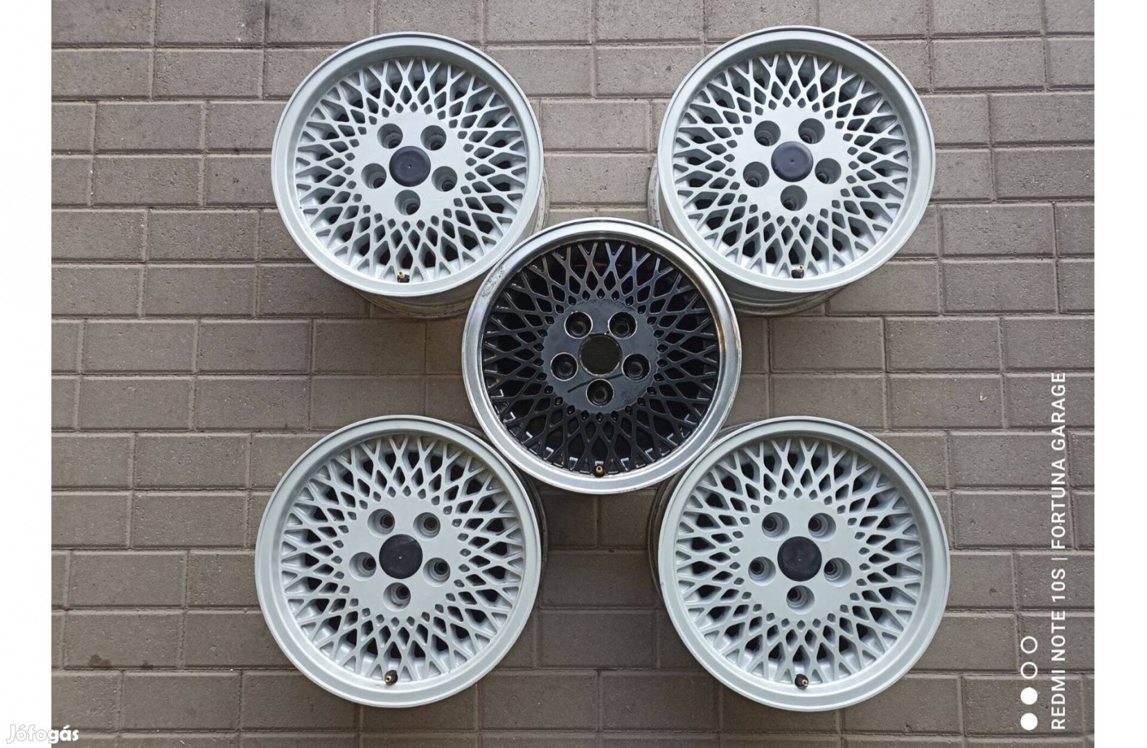 5x114,3 15" Jeep használt alufelni garnitúra 5db