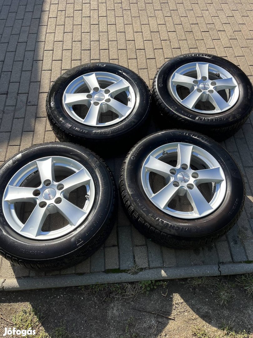 5x114,3 15" Nissan  Suzuki 195/65/15 