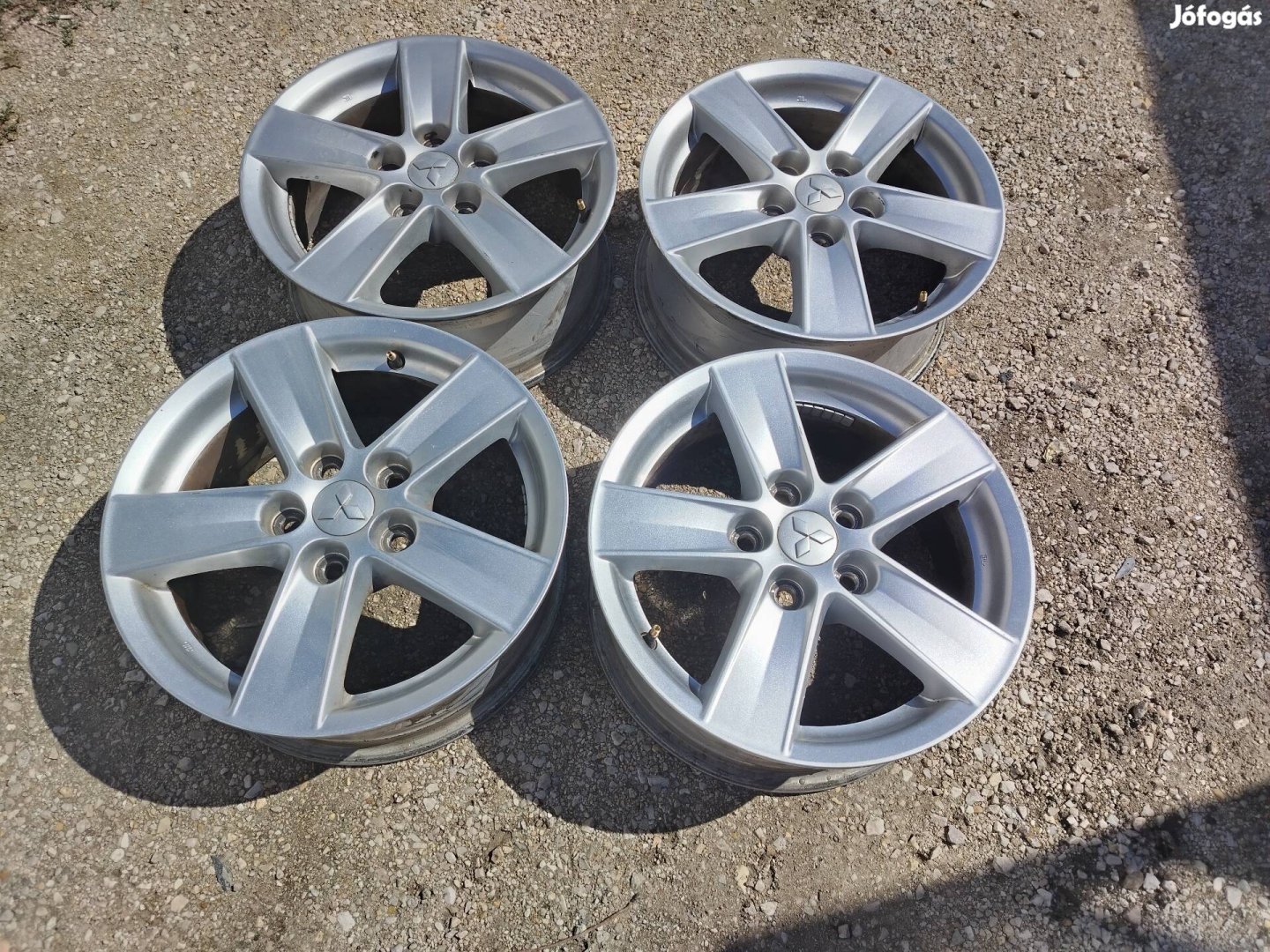 5x114,3 16 Mitsubishi gyári alufelni szett 