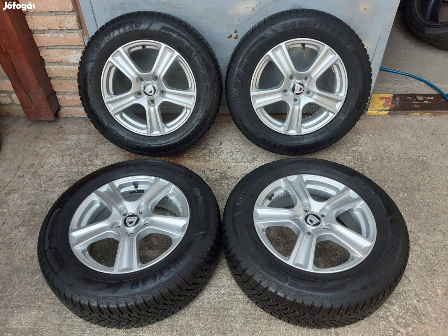 5x114,3 16" Dacia Duster