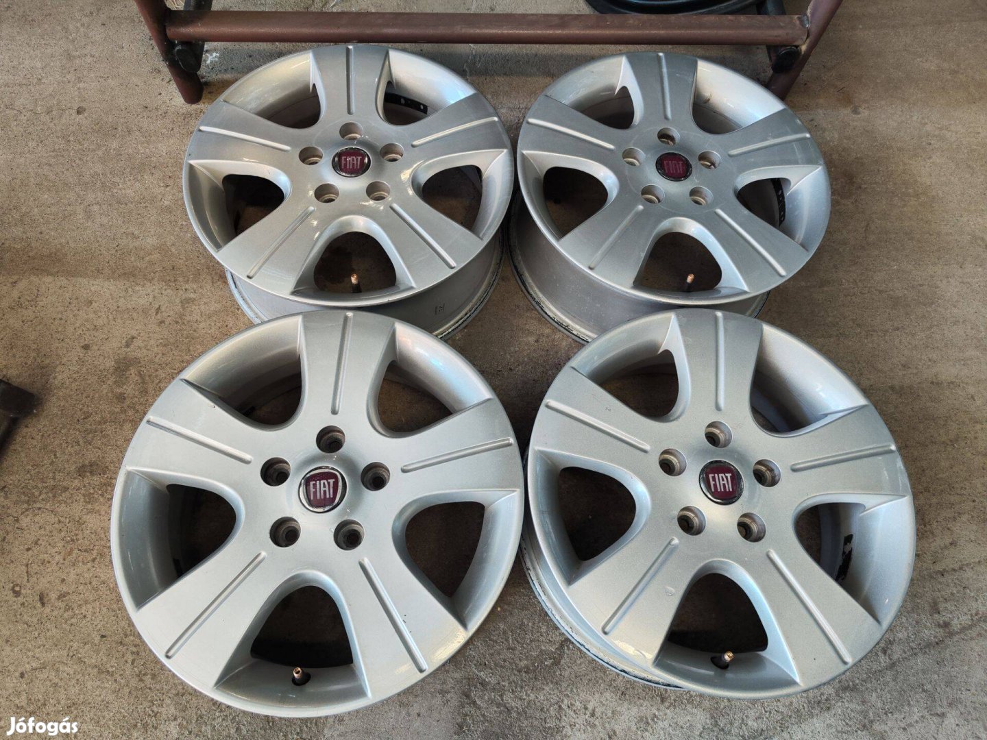 5x114,3 16" Gyári Fiat Sedici Alufelni Felni 90Garage #530