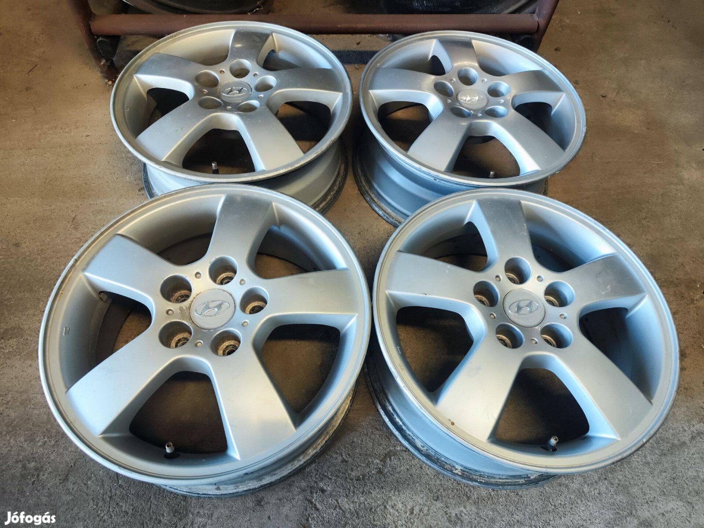 5x114,3 16" Gyári Hyundai Tucson Alufelni Felni 90Garage #1475