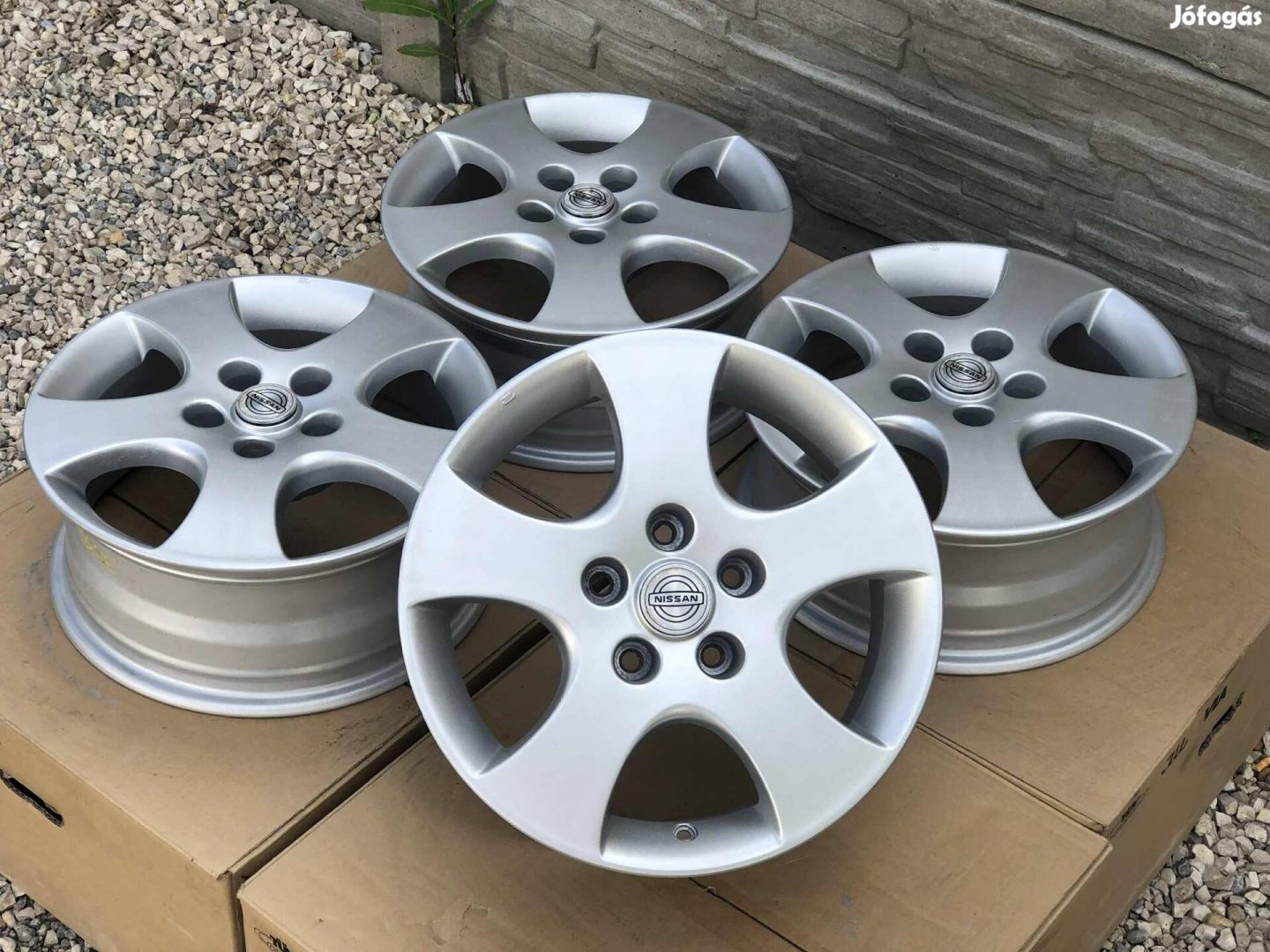 5x114.3 16" Gyári Nissan Alufelni 16 col 