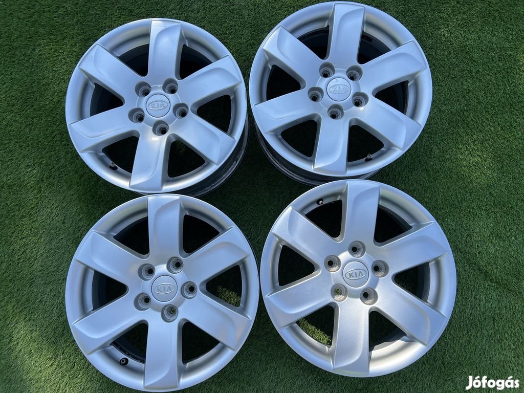 5x114.3 16" Kia gyári alufelni 6,5Jx16h2 ET41