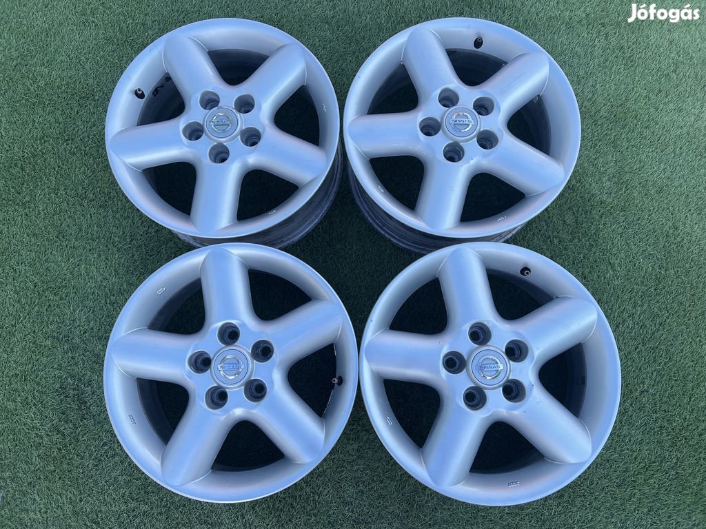 5x114.3 16" Nissan gyári alufelni 6,5Jx16h2 ET40