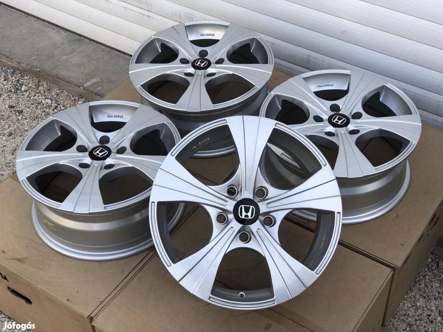 5x114.3 16" Új Carmani Honda Mazda Hyundai Suzuki Alufelni 16 col 