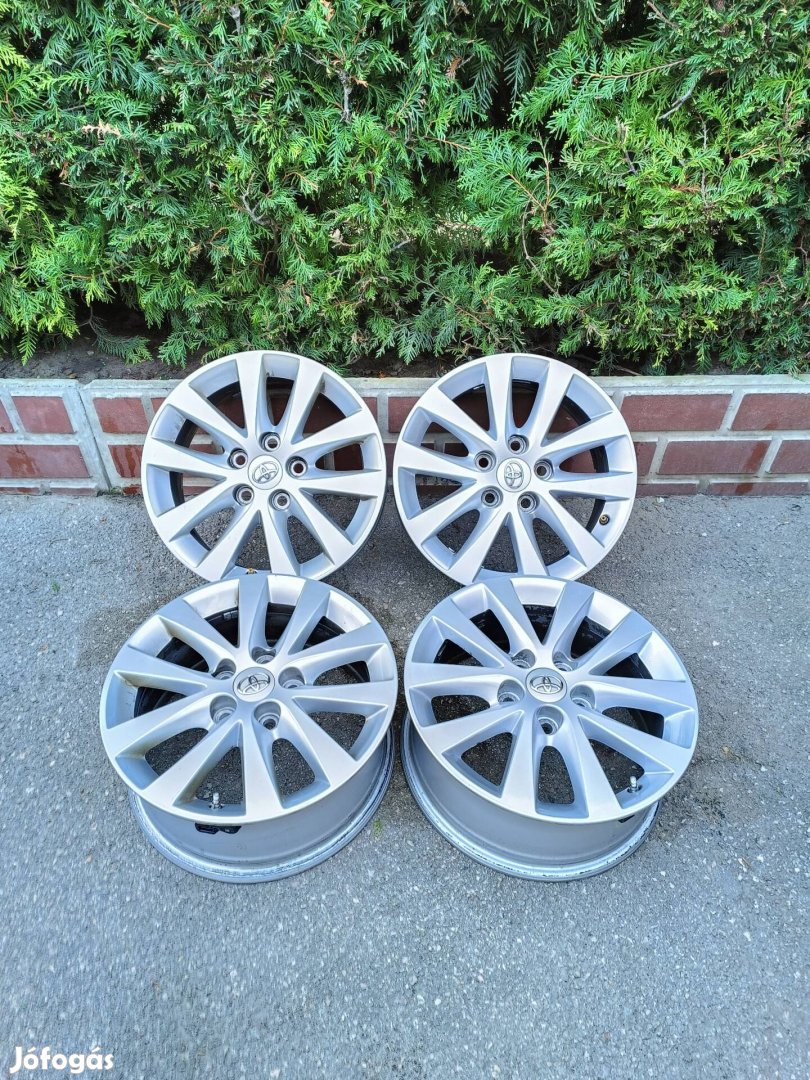 5x114,3 16 / 16" Gyári Toyota alufelni