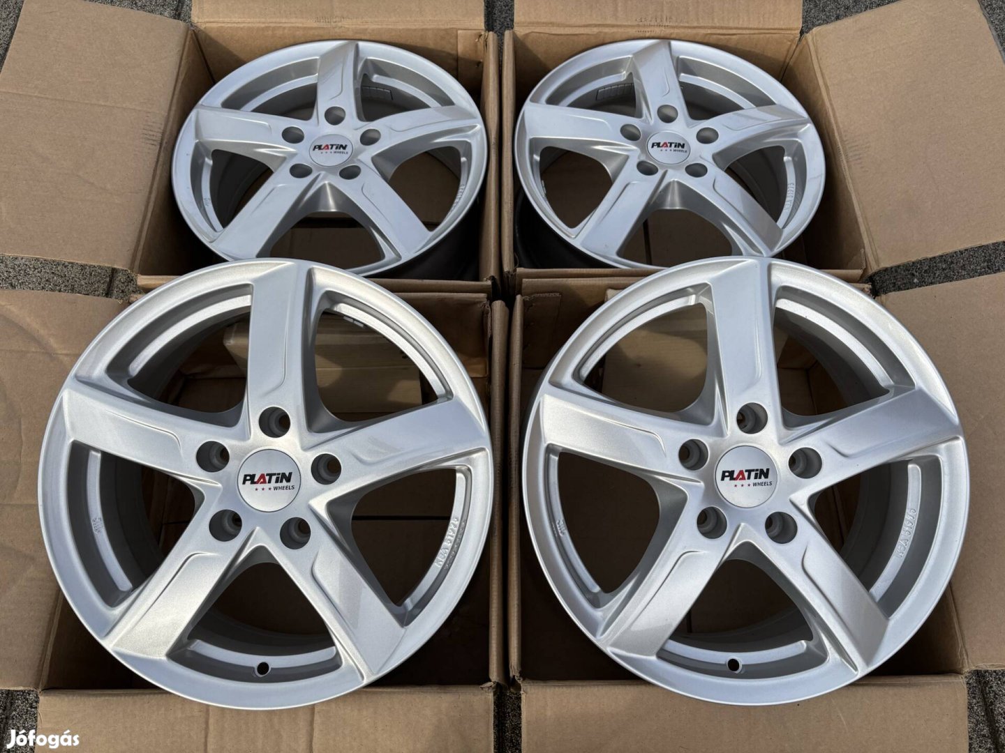 5x114,3 16" alufelni Kia Hyundai Mazda Mitsubishi Nissan 16 felni 