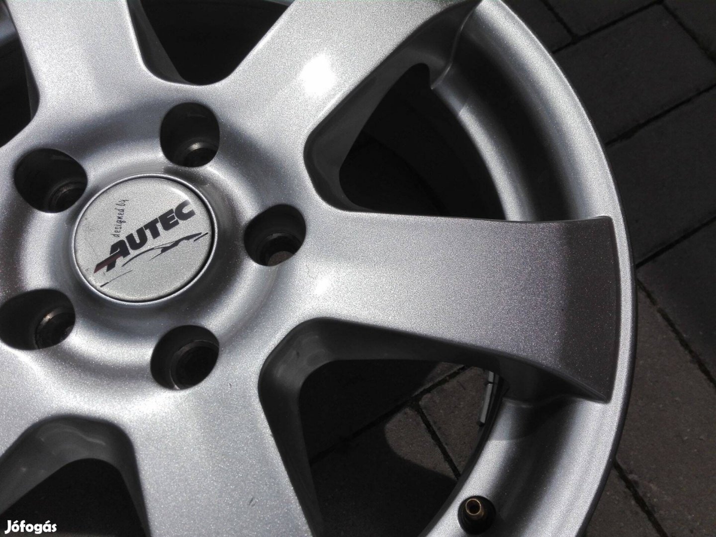 5x114,3 16 coll Autec Germany alufelni garnitúra