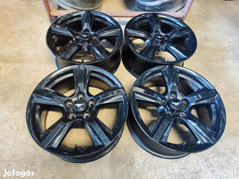 5x114,3 17" Gyári Ford Mustang +TPMS Alufelni Felni 90Garage #1332