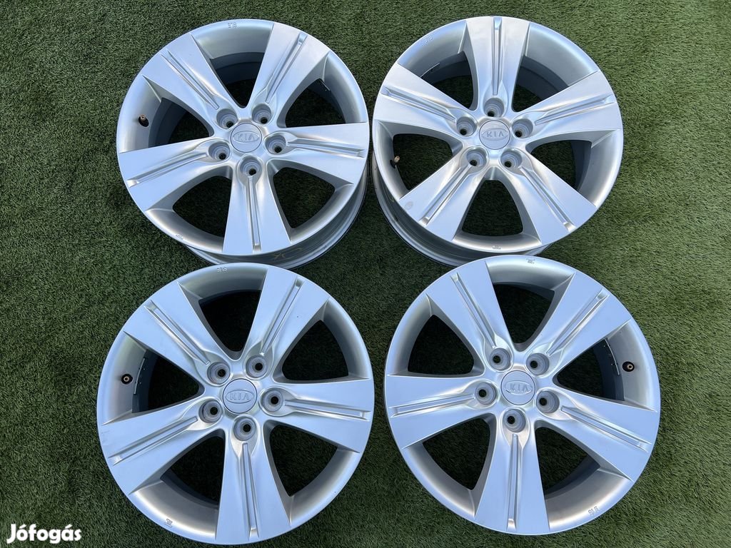 5x114.3 17" Kia gyári alufelni 6,5Jx17h2 ET35