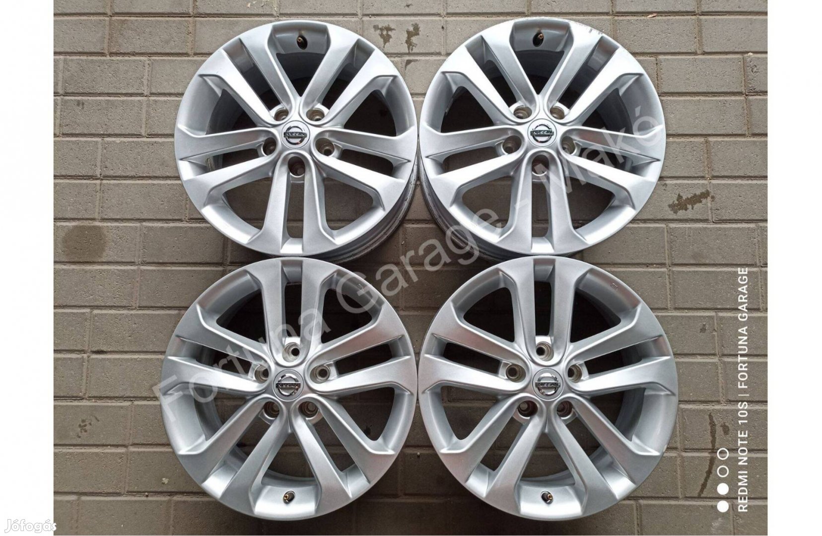 5x114,3 17" Nissan használt alufelni garnitúra