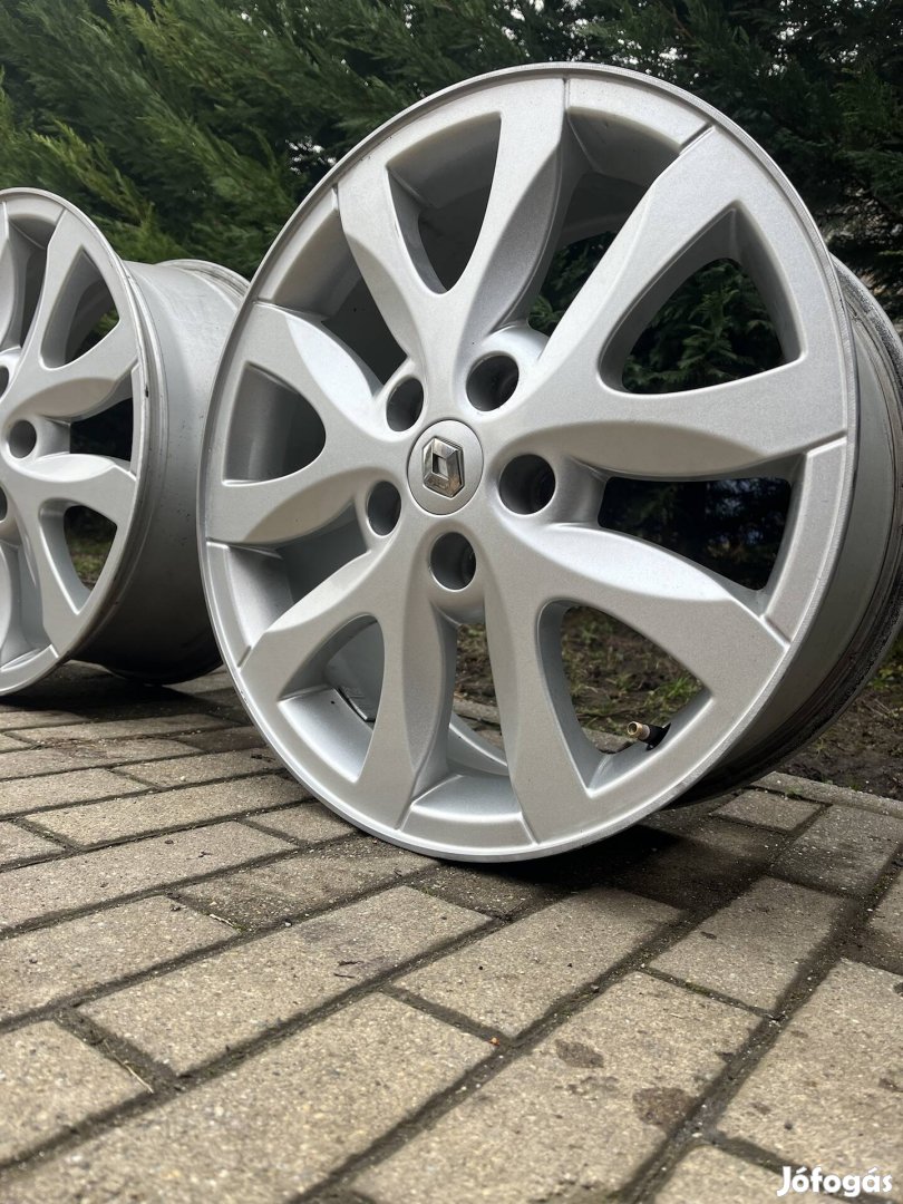 5x114,3 17" Renault ( nissan) gyári alufelni garnitúra