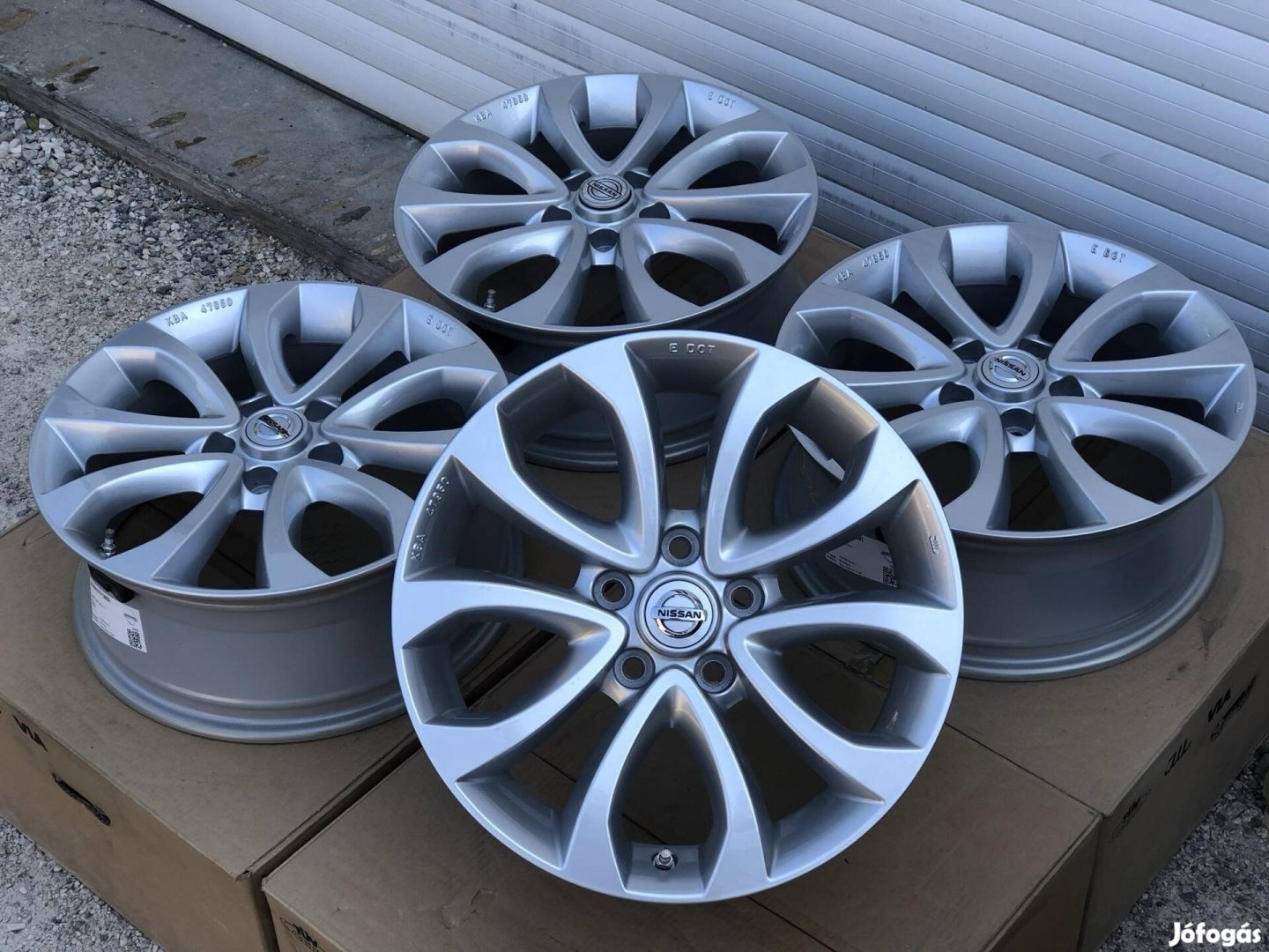 5x114.3 17" Új Gyári Nissan Alufelni 17 col