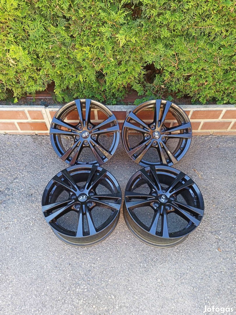 5x114,3 17 / 17" Gyári Hyundai / Kia alufelni, szenzorok