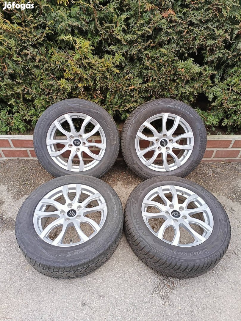 5x114,3 17 / 17" Kia / Hyundai alufelni 225/60 R17 téli gumi