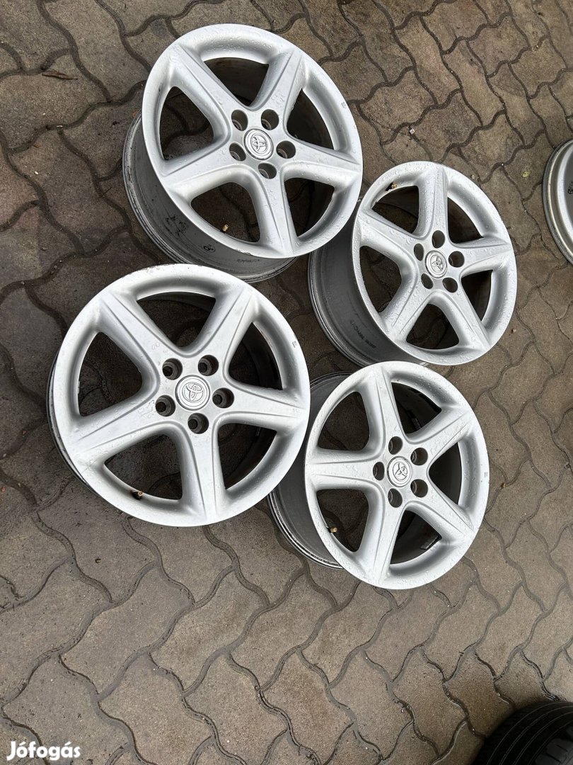 5x114.3 17 gyári Toyota 