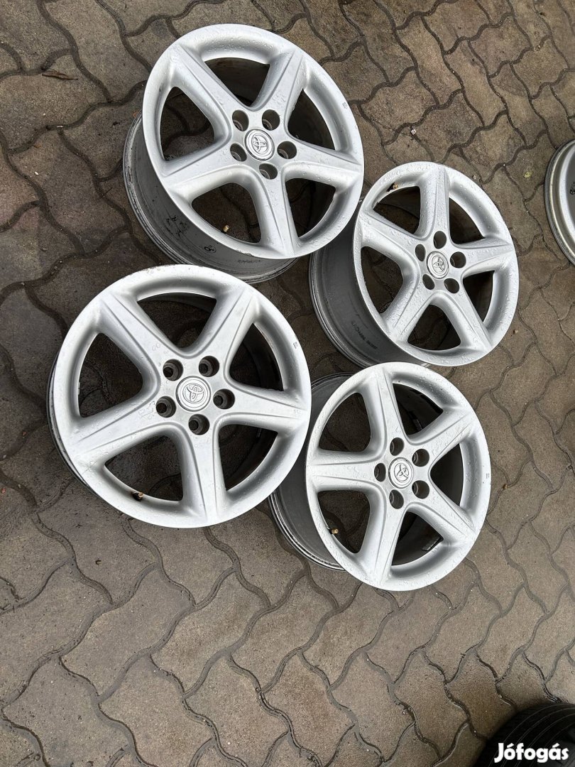 5x114.3 17 gyári Toyota 