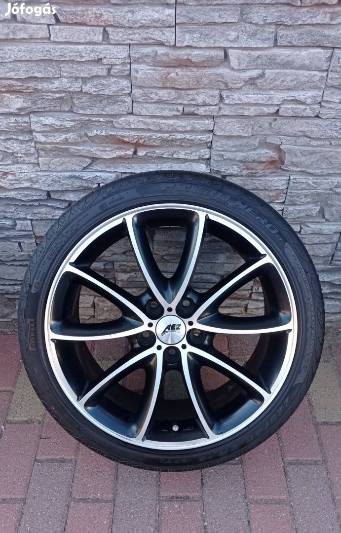 5x114,3 18" Aez alufelni 225/40zr18 nyári gumival 