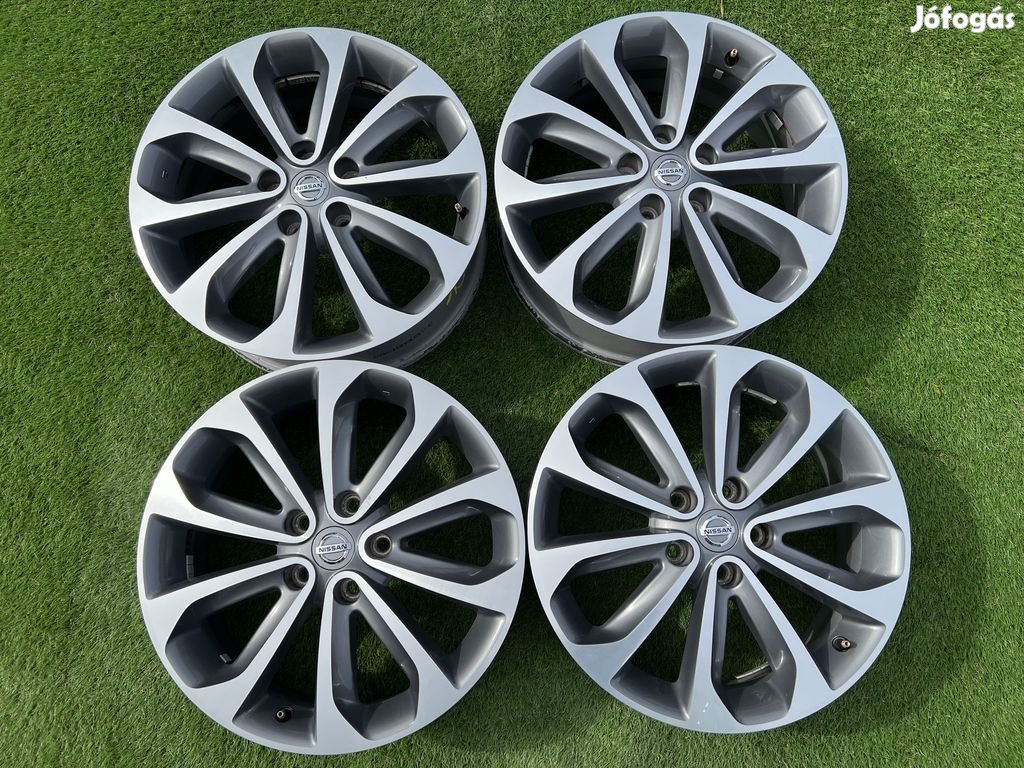 5x114.3 18" Nissan gyári alufelni 6,5Jx18h2 ET40