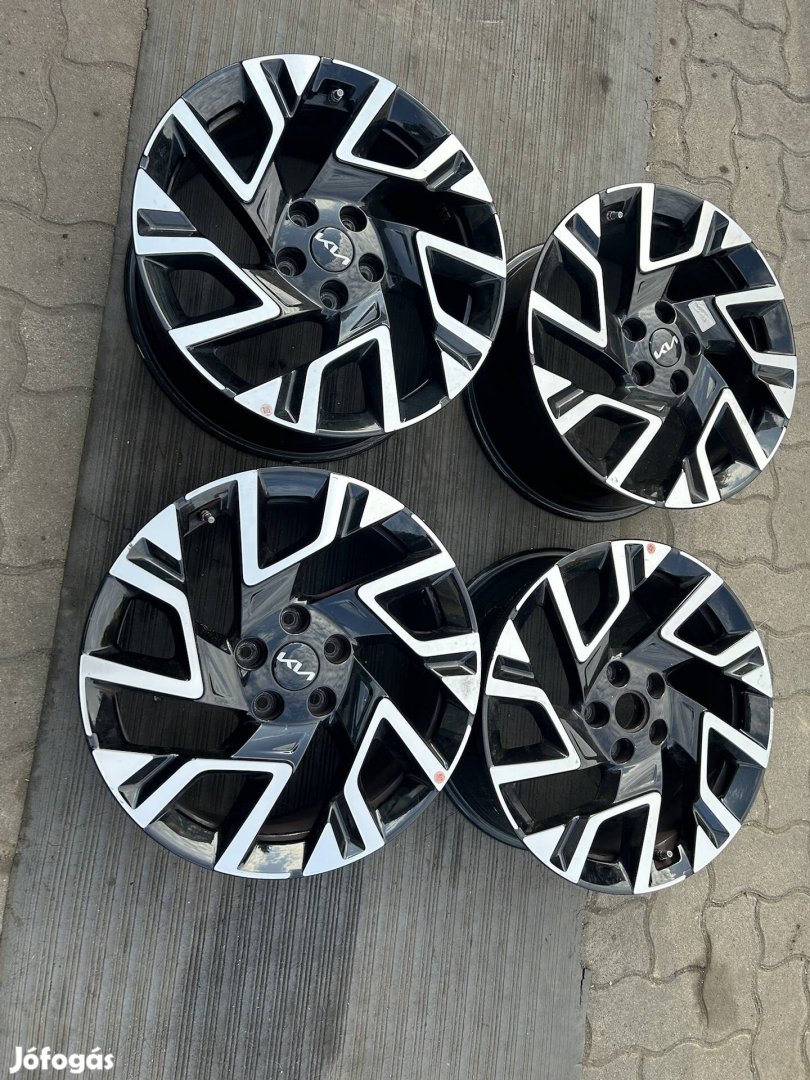 5x114.3 18 gyári Kia 