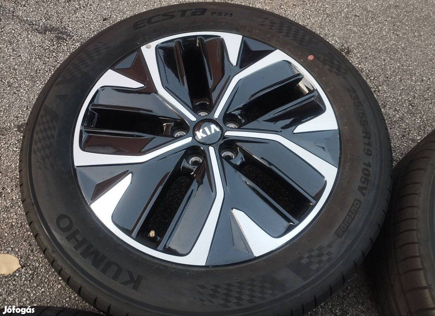 5x114,3 19 KIA Ev6 demo gyári felni - 235/55 r19 " Kumho nyári