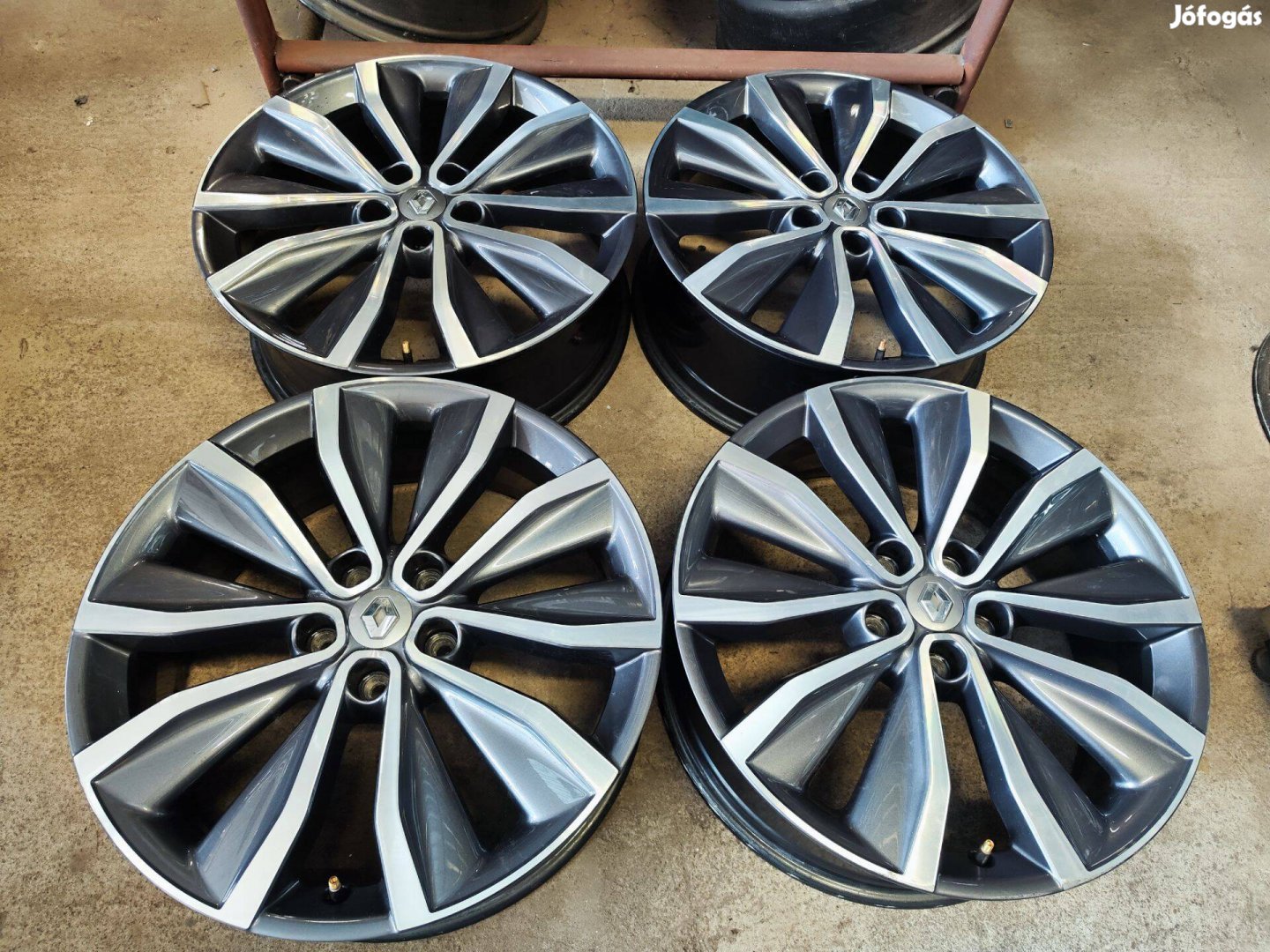 5x114,3 19" Gyári Renault Alufelni +Tpms Felni 90Garage #1316