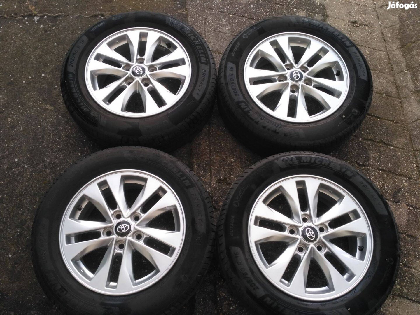 5x114,3 205/60r16 nyári gumi Toyota Mitsubishi Mazda Suzuki