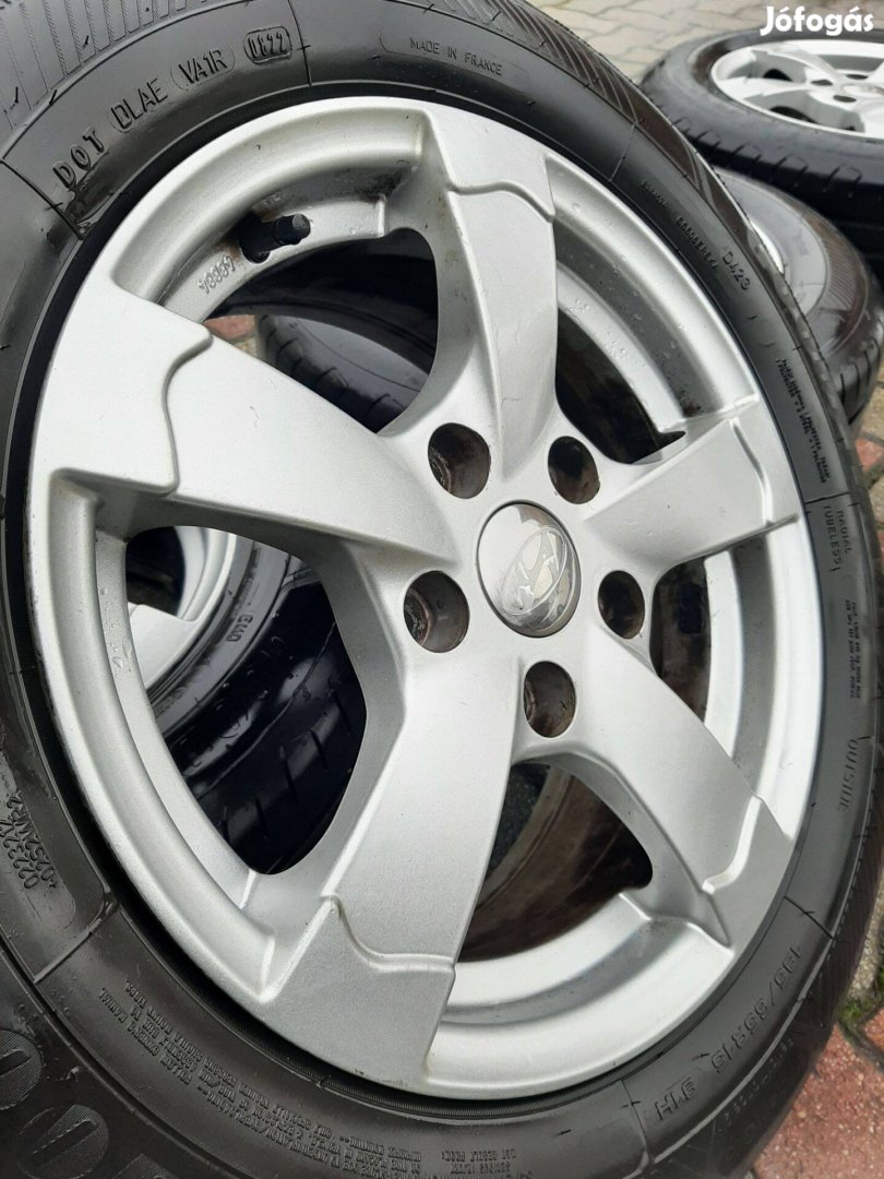 5x114.3 Hyundai, Kia, stb. alufelni Goodyear gumival eladó