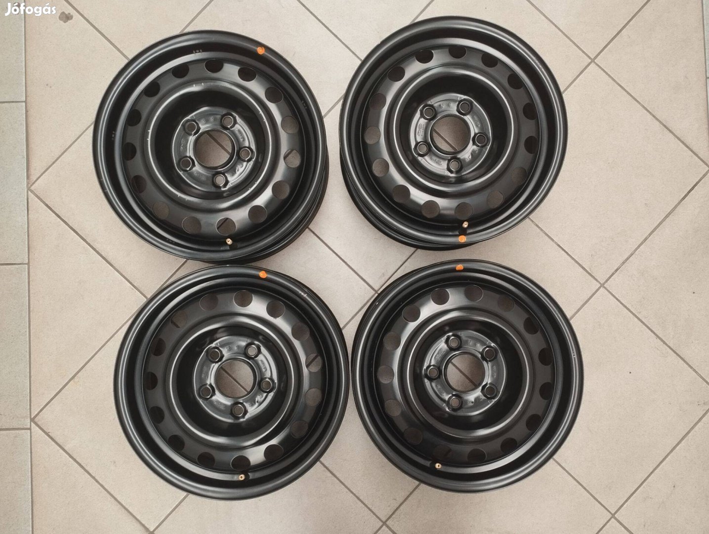 5x114.3 Hyundai gyári lemezfelni 5,5x15 ET47 Kia Ceed 2006-2012