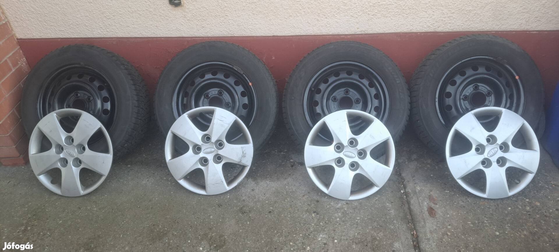 5x114,3 KIA ,Hyundai 15" téli garnitúra lemezfelnivel