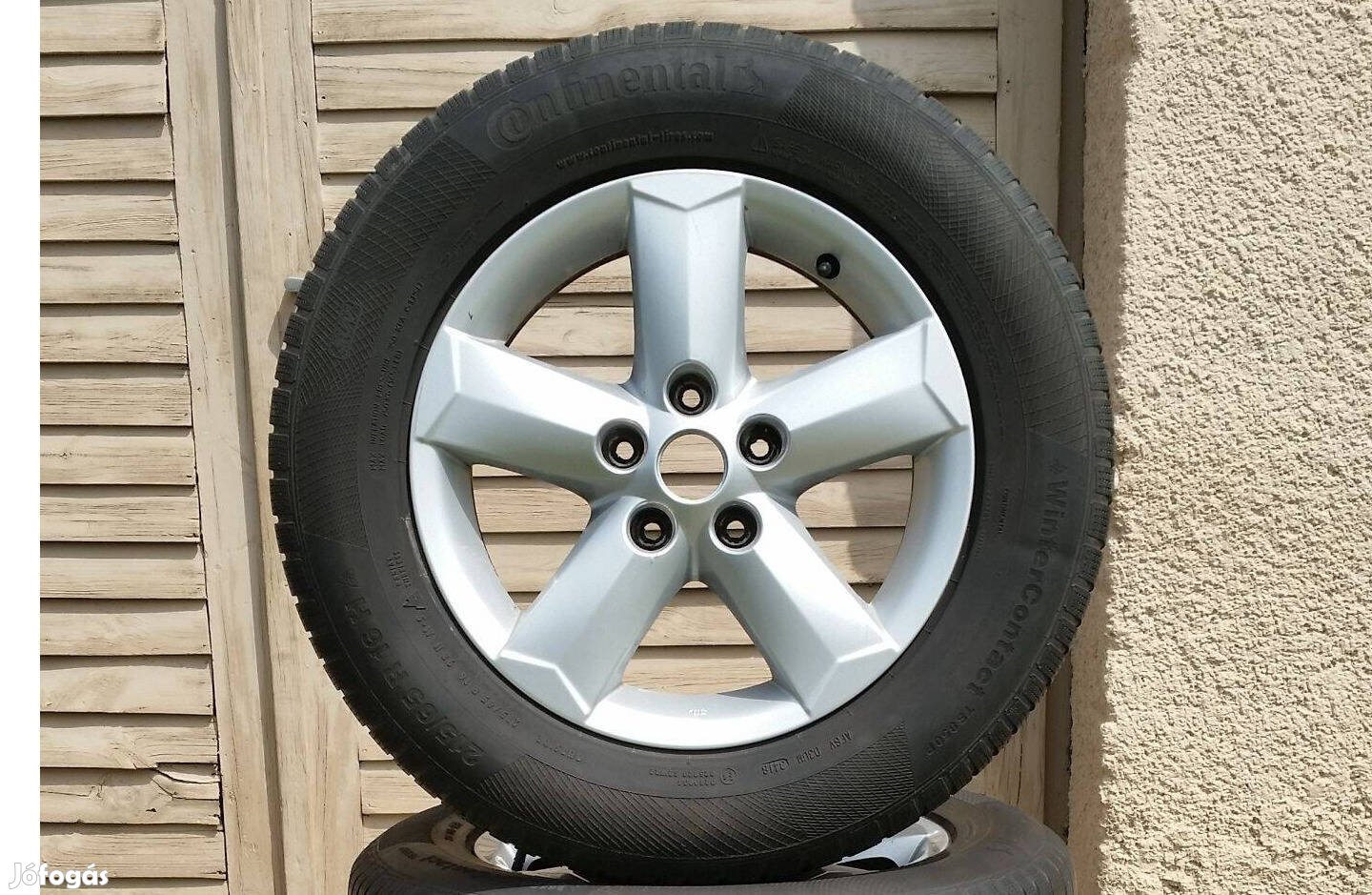 5x114,3 R16 Nissan Qashqai Alufelni 215/65 gumival Dacia Renault Honda