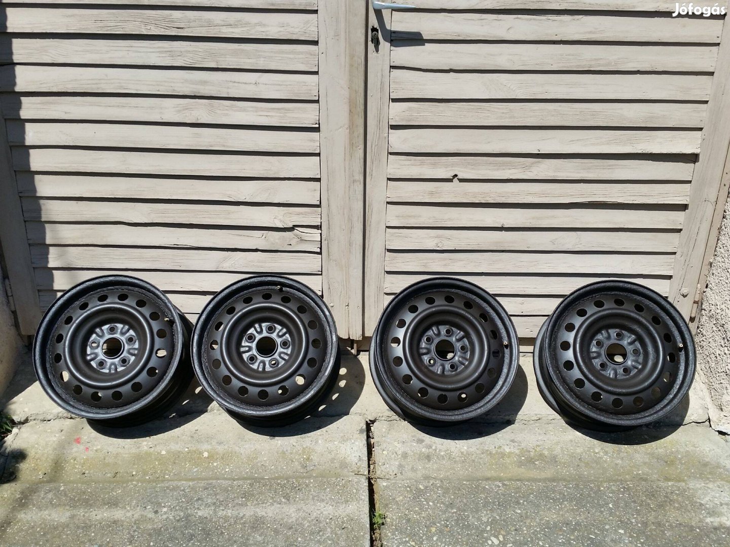5x114,3 R16 Toyota Felni garnitúra Suzuki