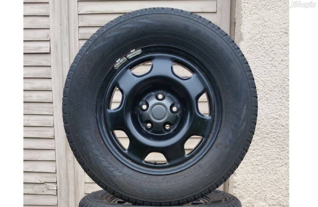5x114,3 R16 Toyota Rav4 Suzuki Vitara Felni 215/70 téli gumival