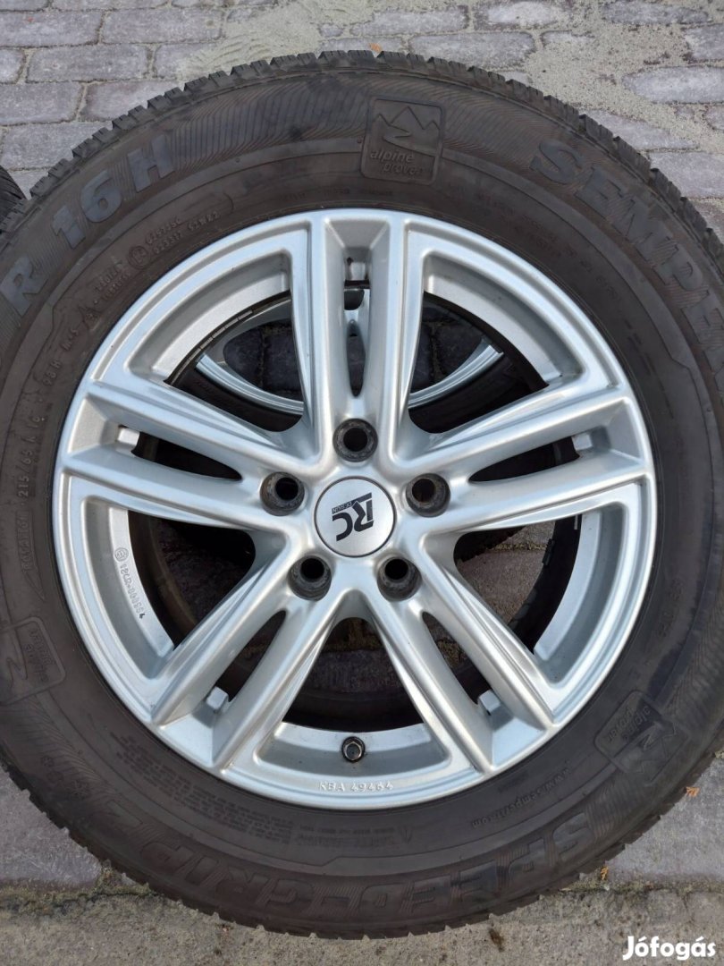 5x114,3 R16 alufelni 215/65R16 téli gumikkal