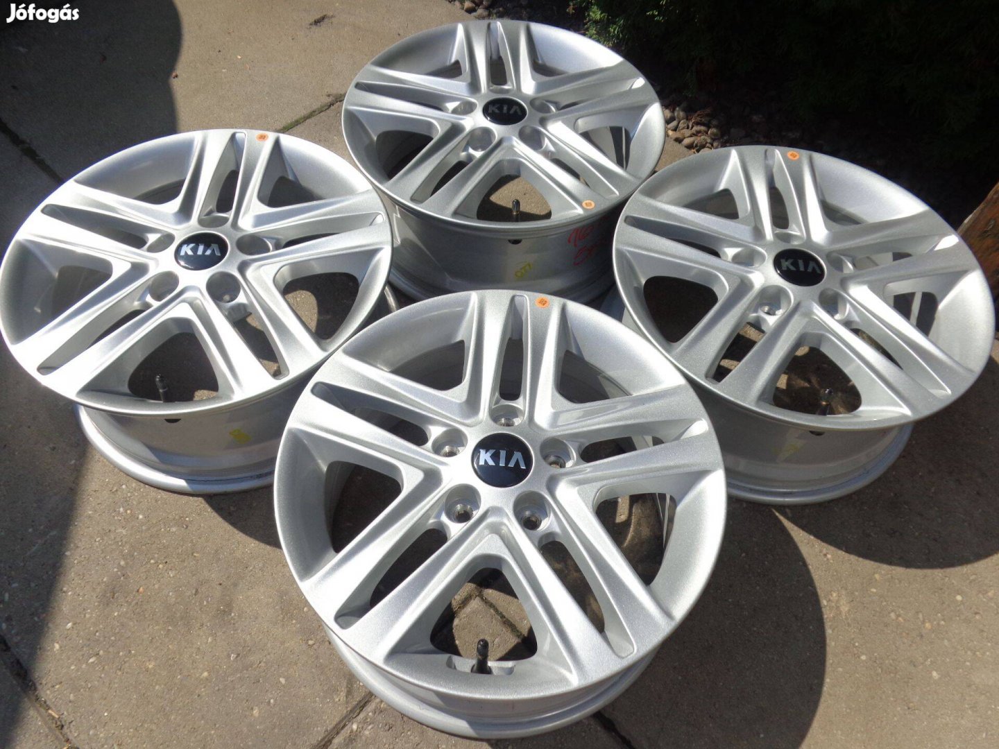 5x114,3 R16 gyári Kia Hyundai alufelnik