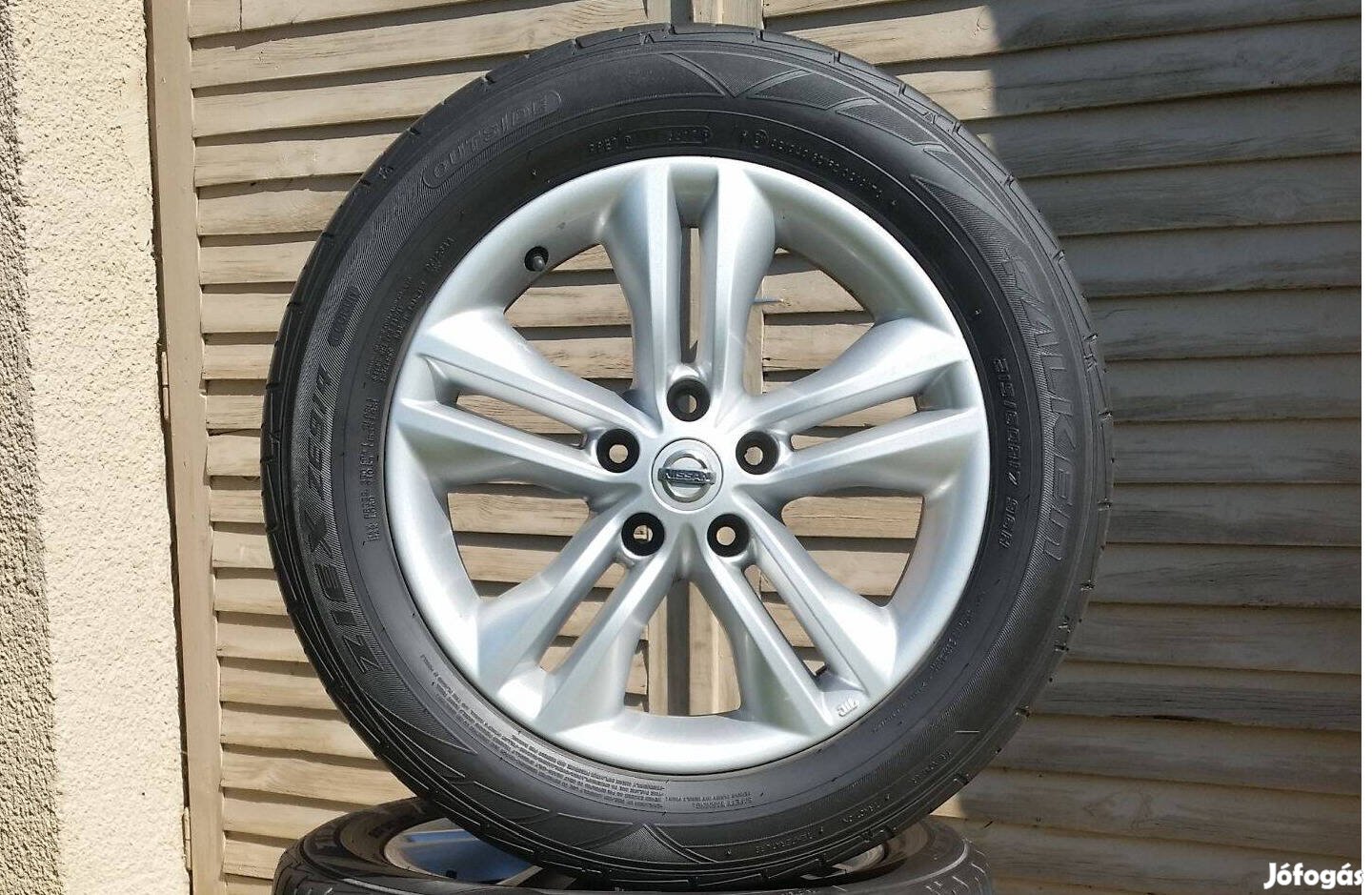 5x114,3 R17 Nissan Qashqai Alufelni 215/60 gumival Dacia Renault Honda