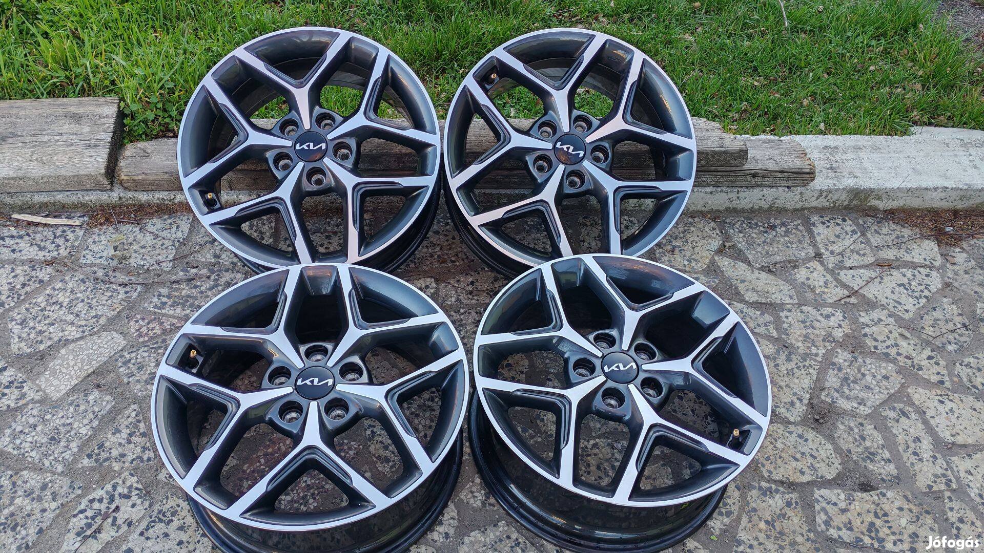 5x114,3 R17 - KIA