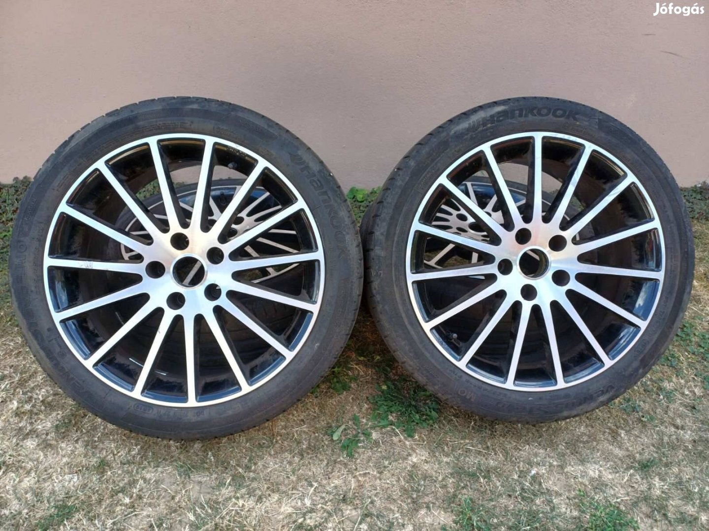 5x114,3 R18 alufelni 225/45R18 nyári gumikkal 