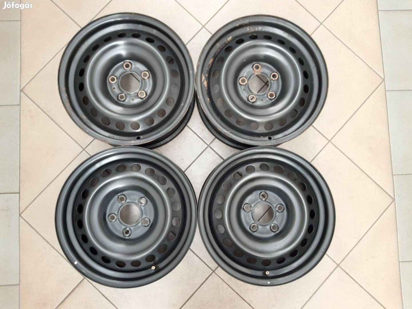 5x114.3 Renault Nissan lemezfelni 6,5x16 ET40 Qashqai Kadjar Dacia