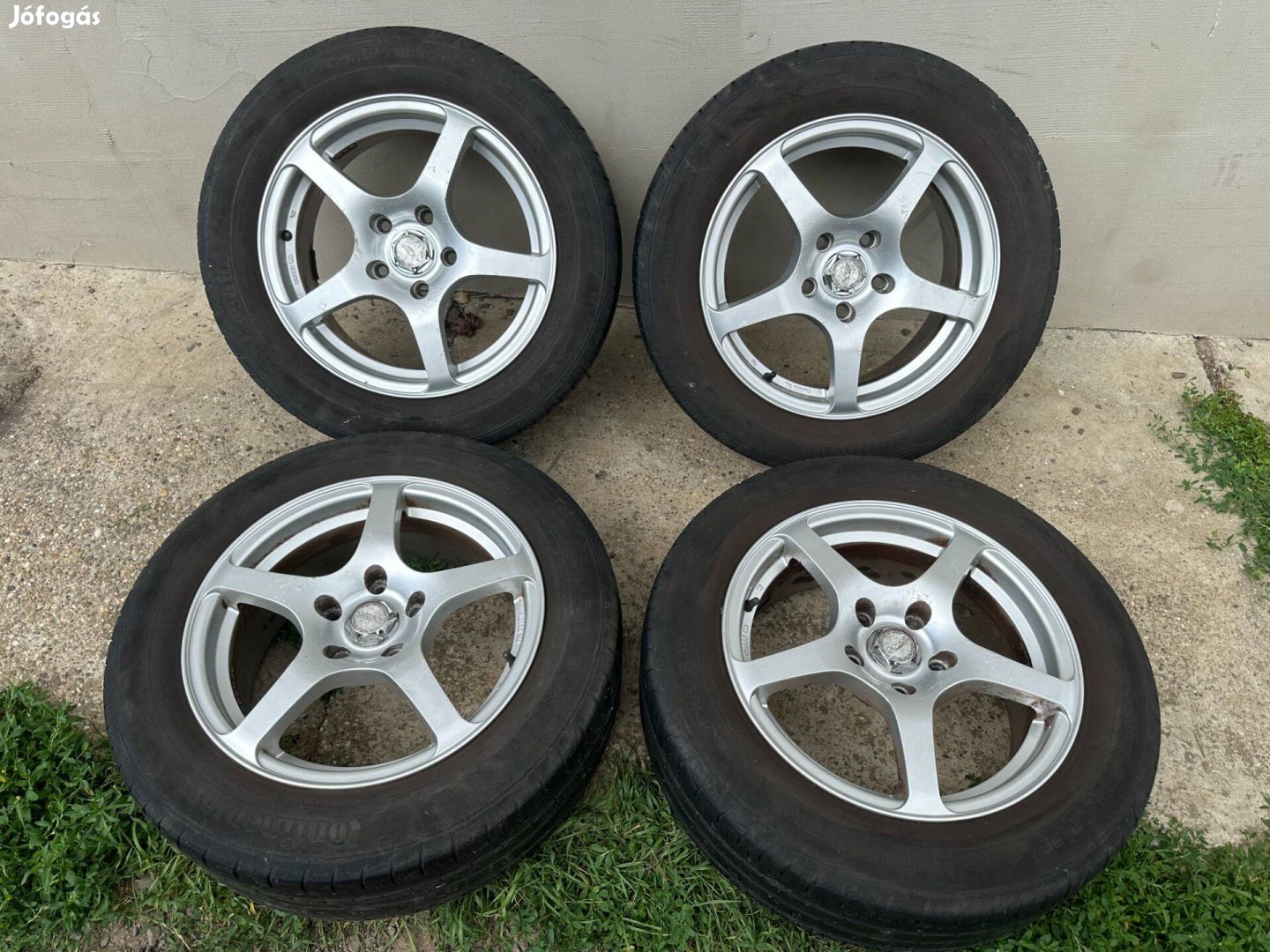 5x114.3 -as 16-os alufelni garnitúra eladó